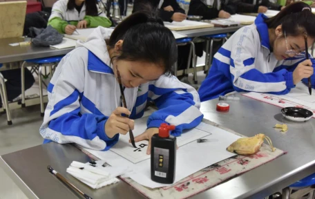 业余篮球爱好者如何借助智能反馈提高比赛表现_0